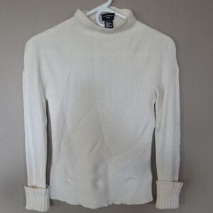 Club Monaco Cream Wool Turtleneck Sweater Size XS